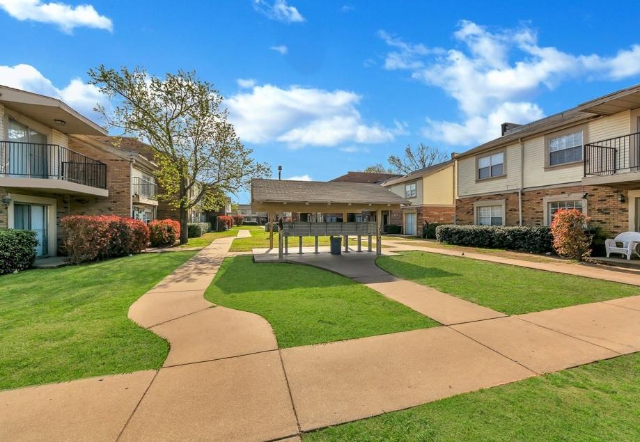 M Group Announces the Acquisition of Eastgate Apartments